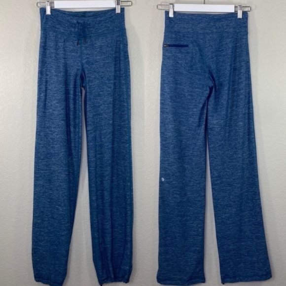 lululemon athletica Pants - Lululemon Straight leg Heather Blue Grey Joggers size 2